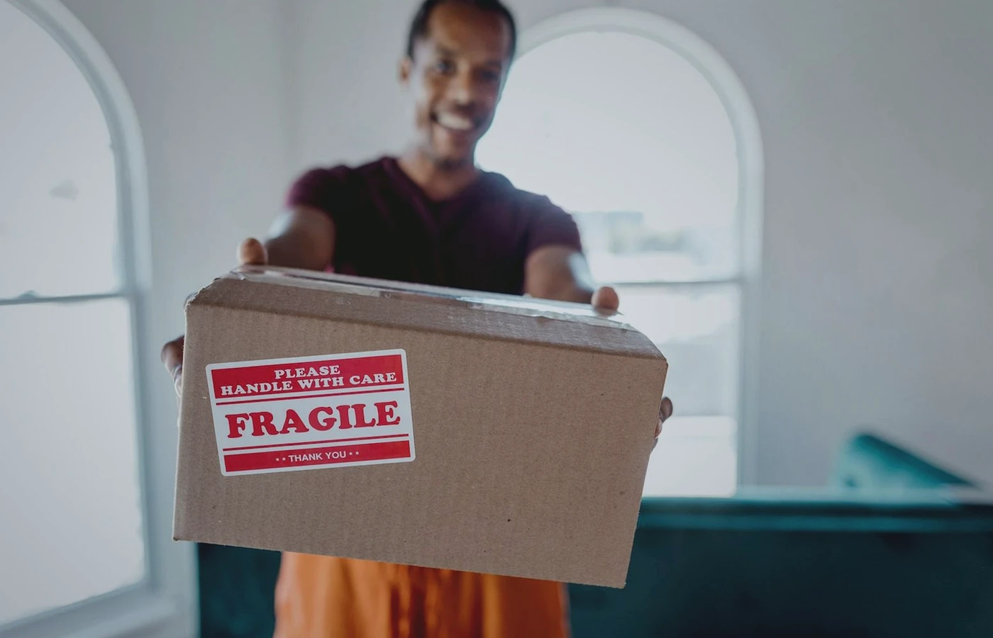 אריזה נכונה לפני מעבר דירה בתל אביב: כך מונעים נזקים