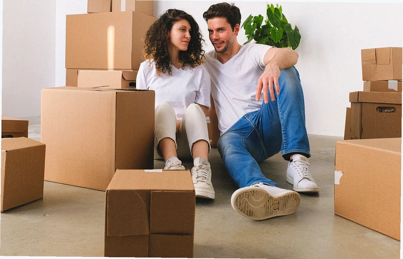 Как безопасно упаковать хрупкие вещи при переезде в Хайфе